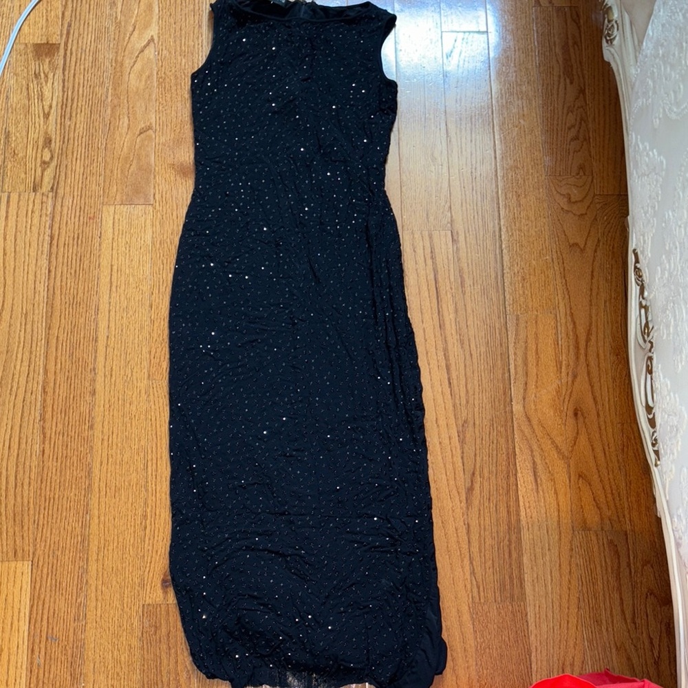 Pamela Dennis Black Sleeveless Sheath Midi Dress